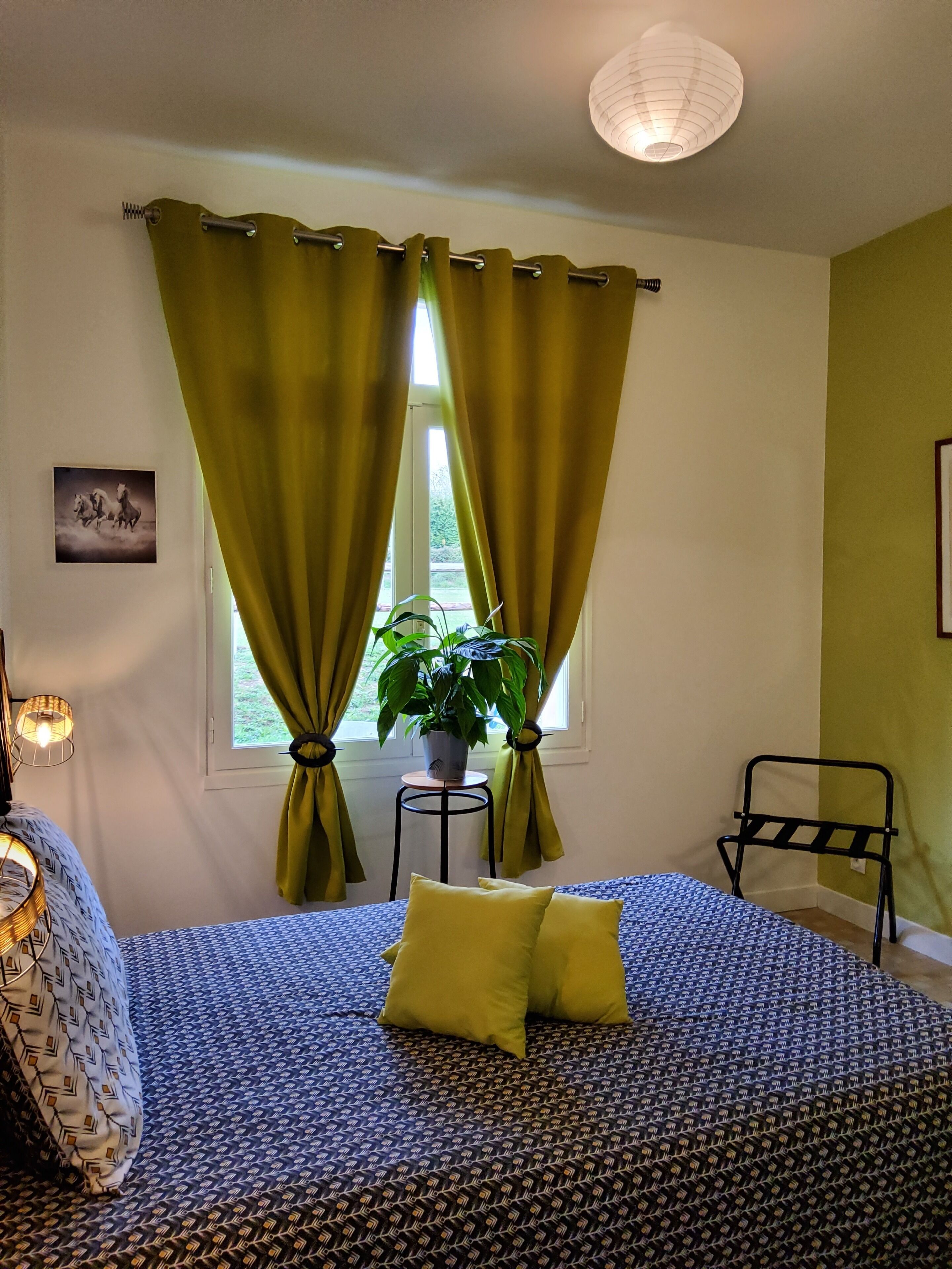 Classic Double Room, 1 Double Bed, Shared Bathroom, Garden View (Urckia) | Individually decorated, free cribs/infant beds