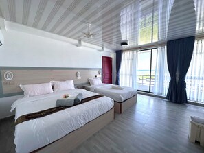 In-room safe, individually decorated, individually furnished, desk - Galaxy Sunrise Guesthouse (Fulidhoo)