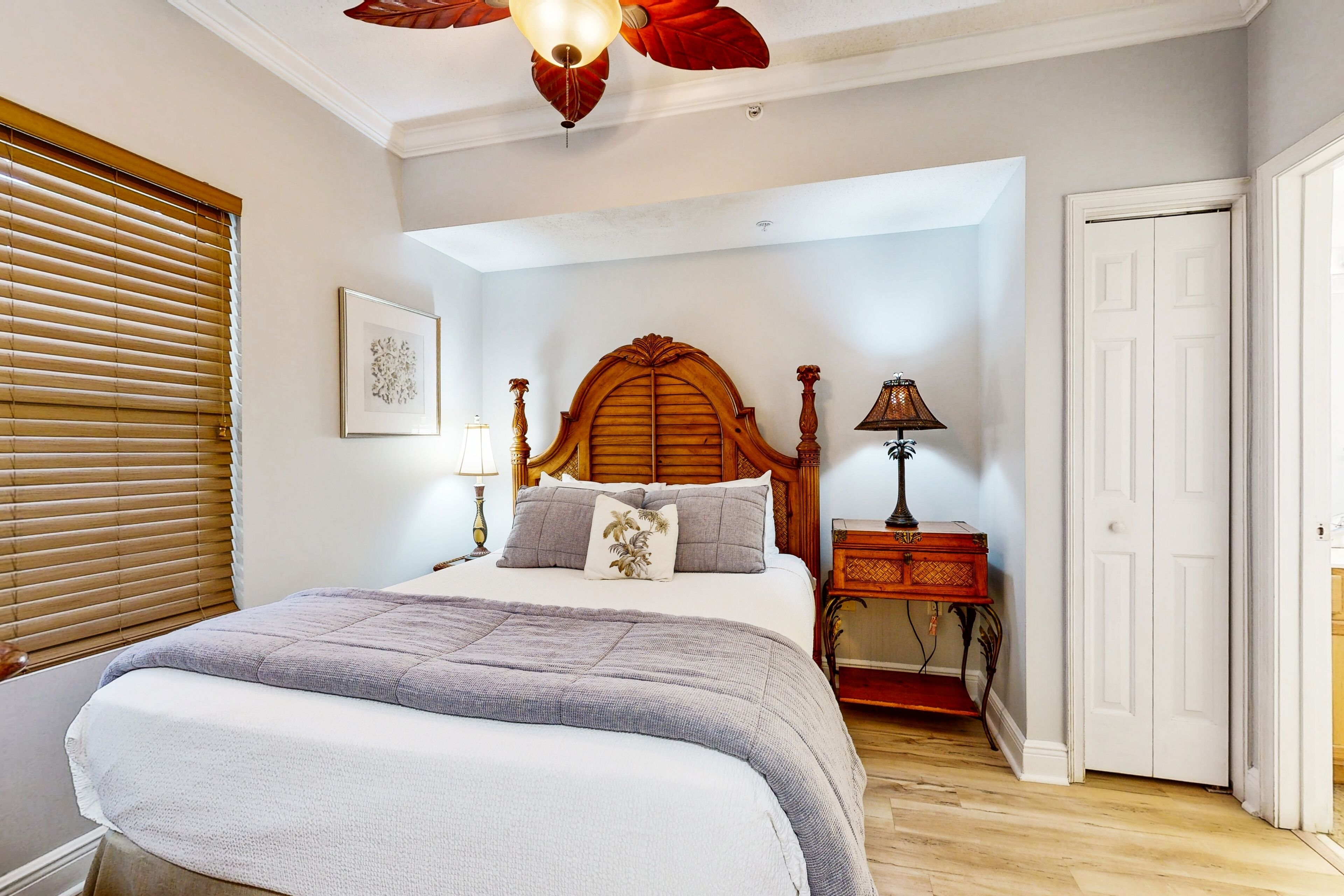 1 bedroom, iron/ironing board, internet, bed sheets