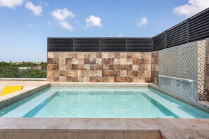 Pool - Rooftop Pool w/Lounge Area-2 BRM Apt-sleeps 4 U2 (Oranjestad)