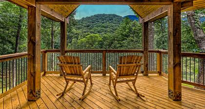 Gaming-themed cabin in Blairsville with arcade consoles & foosball