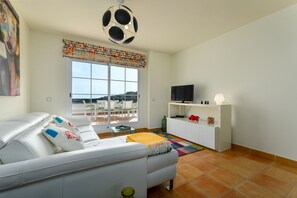 TV - Terrazas de Alcaidesa 2437 Penthouse (San Roque)