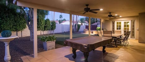Outdoor dining