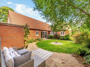 Unclassified image, 3 of 13, button