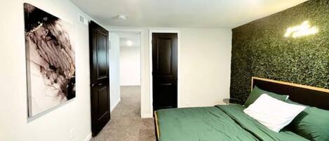 1 chambre, bureau, lit parapluie, Wi-Fi