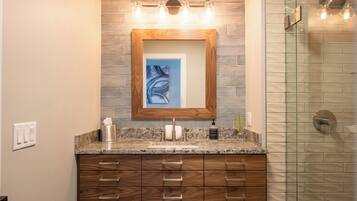 House | Bathroom