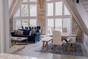 House | Living area | DVD player - Lakefront 3BR Luxury Home at High Bluffs (Leland)