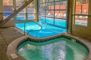 Pool - King's Crown | Townhouse in Breckenridge with hot tub & fireplace, walk to lifts (Breckenridge)