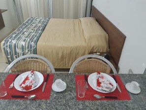 1 quarto, Wi-Fi, roupa de cama