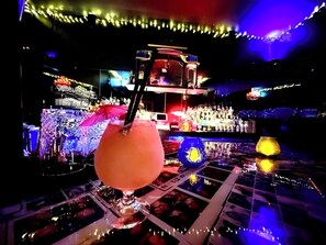 Bar (on property) - Cute 1bed steps from French Q, Bourbon St & Jazz venues (New Orleans)