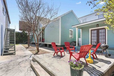 Cute 1bed steps from French Q, Bourbon St & Jazz venues