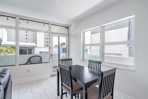 Dining - Purple Pelican by Opus (Suite 5) (Fort Lauderdale)