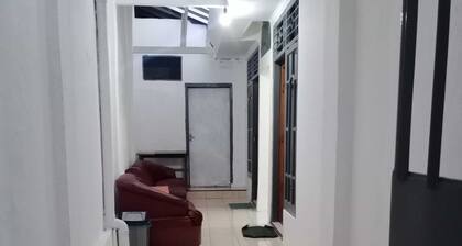 SPOT ON 91597 Sharie Homestay Syariah