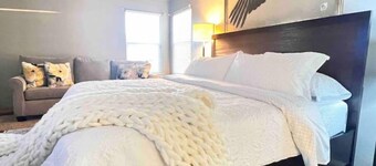 Tranquil Family Oasis near Ft. Cavazos | Sleeps 13