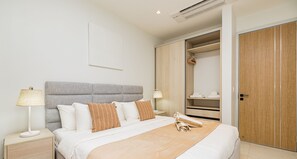 3 chambres, fer et planche à repasser, Wi-Fi, draps fournis