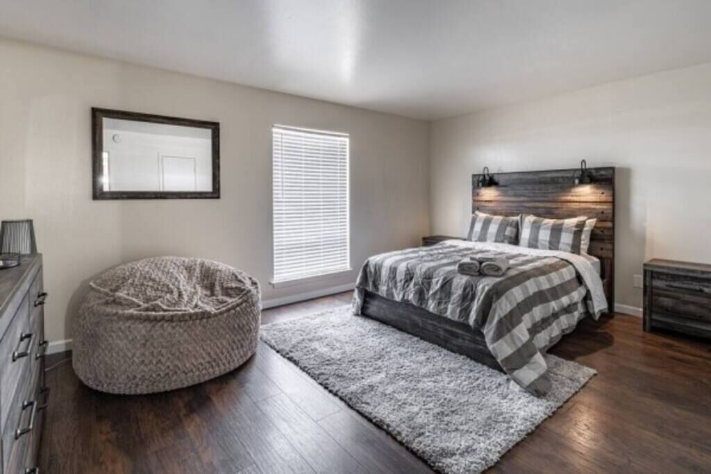 2 chambres, bureau, fer et planche à repasser, Wi-Fi