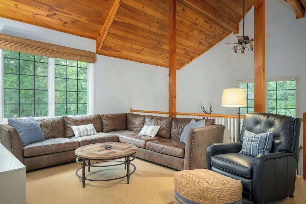 電視、壁爐、 辦公室