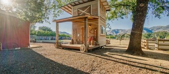 Rustic Villa Stay w/Stunning View & Farm Animals
