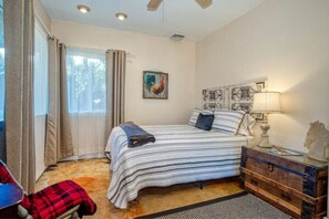 2 bedrooms