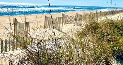 Gorgeous Semi-Oceanfront - Amazing Ocean Views - Hot Tub~ Pirate Mini Golf- Avon