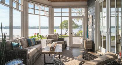 The Luxury Lake Minnetonka Home, Hot Tub, Captain Services, 4 Bedrooms, on lake
