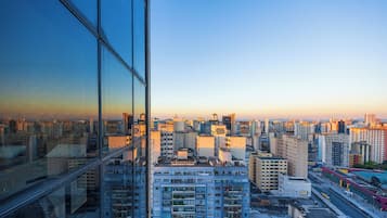Metropolitan Flat 1803 | 客房景觀