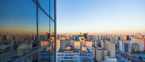 Metropolitan Flat 1803 | View from room