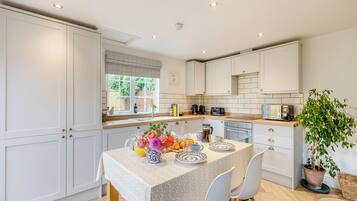 Dishwasher, highchair