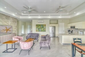 Een smart-tv en een kantoor