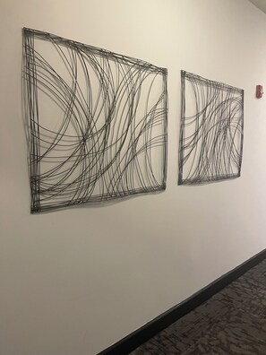 Interior - Neighbor to Lenox mall (Atlanta)