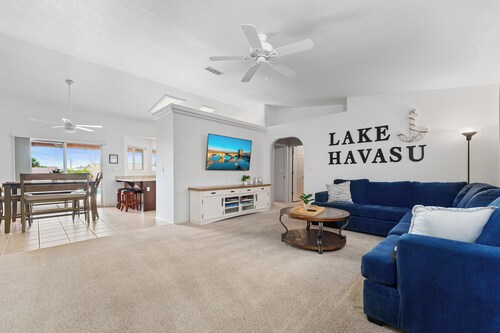 STOCKED Pool Home, RV & Boat parking, Game room. Sleeps 13