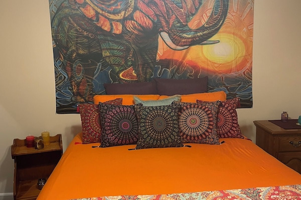 Nice comfy queen size bed