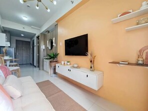 Living area - Stylish-1BR Boho Fastnet Along Roxas Blvd (Pasay)