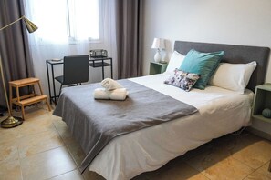 2 Schlafzimmer, Bügeleisen/Bügelbrett, kostenloses WLAN, Bettwäsche