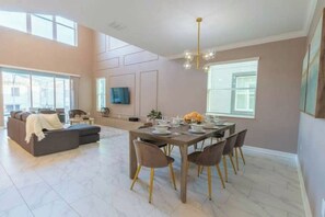 Dining - Exceptional Villa Priv Pool Free Resort Amenities (Four Corners)