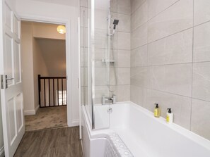 Shower - Ramblers Rest (Sedbergh)