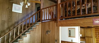 The Cove Ponderosa Cabin...30 seconds from Patoka Lake...Sleeps 15