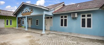 Hotel O Cottage Putra Mutun Beach