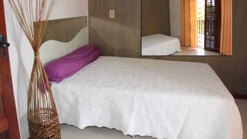 7 bedrooms, iron/ironing board, WiFi, bed sheets