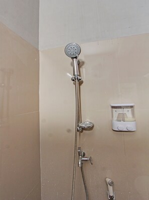 Bathroom - Hotel O J3 (Janapria)