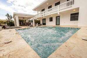 Außenpool, beheizter Pool