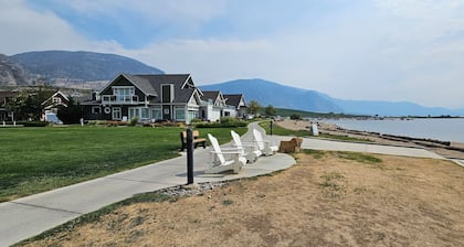 Unplug and unwind at our peaceful retreat away from the city's frantic rhythm!