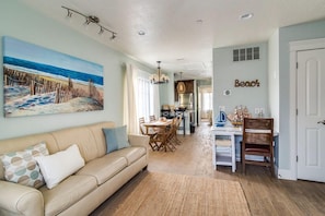 Ocean Bay | Living area - Aspenwood Manor (Provo)