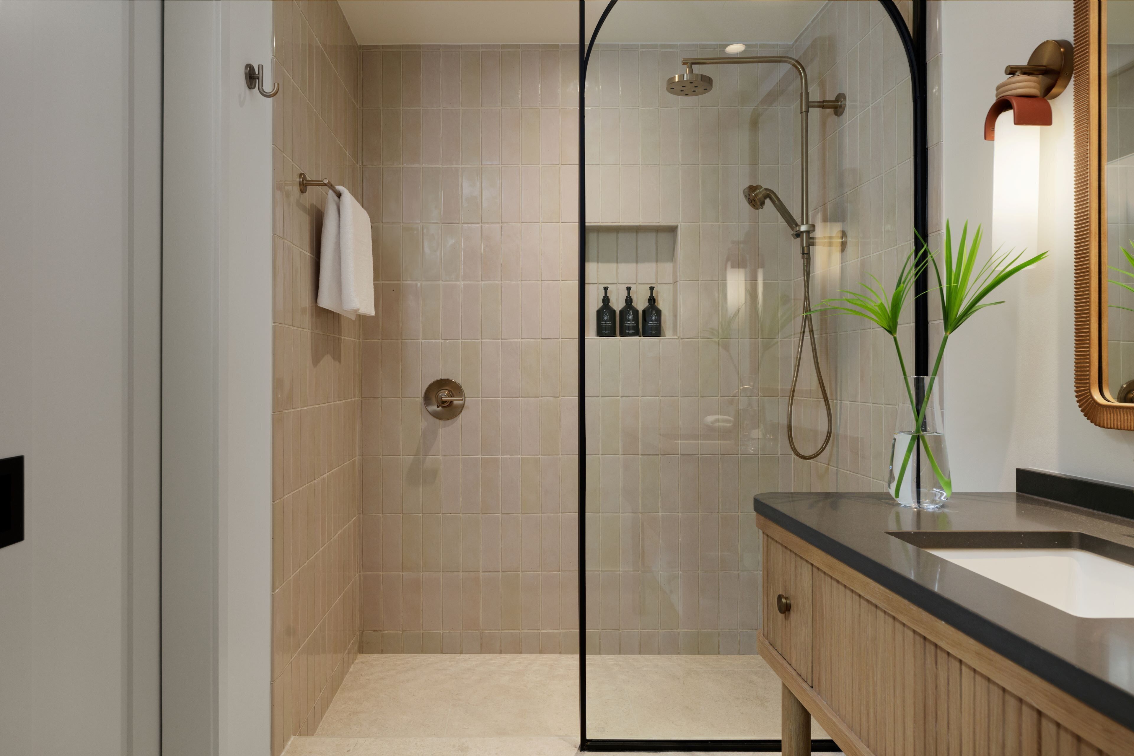 免费洗浴用品、吹风机、毛巾、肥皂