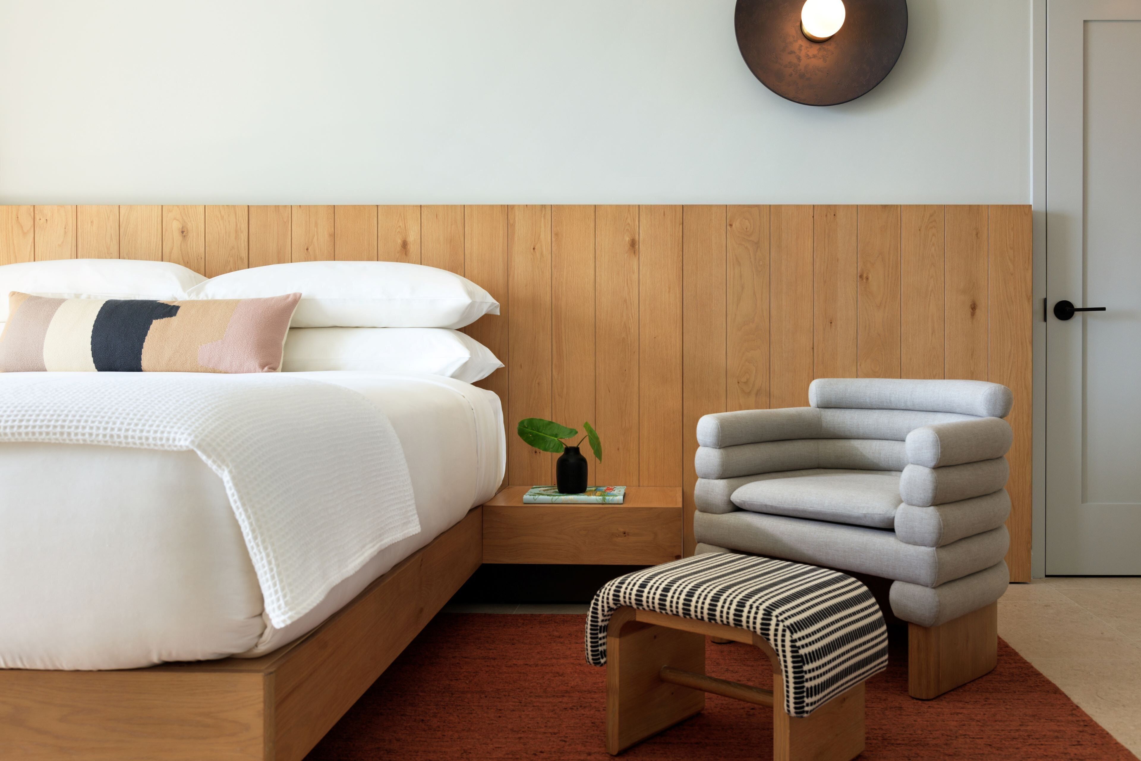 Blackout drapes, iron/ironing board, free WiFi, bed sheets