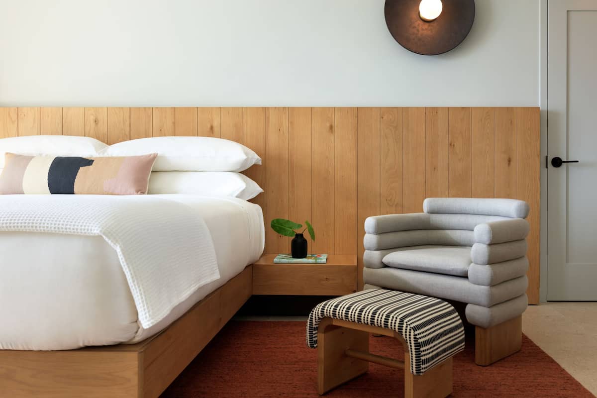 Blackout drapes, iron/ironing board, free WiFi, bed sheets