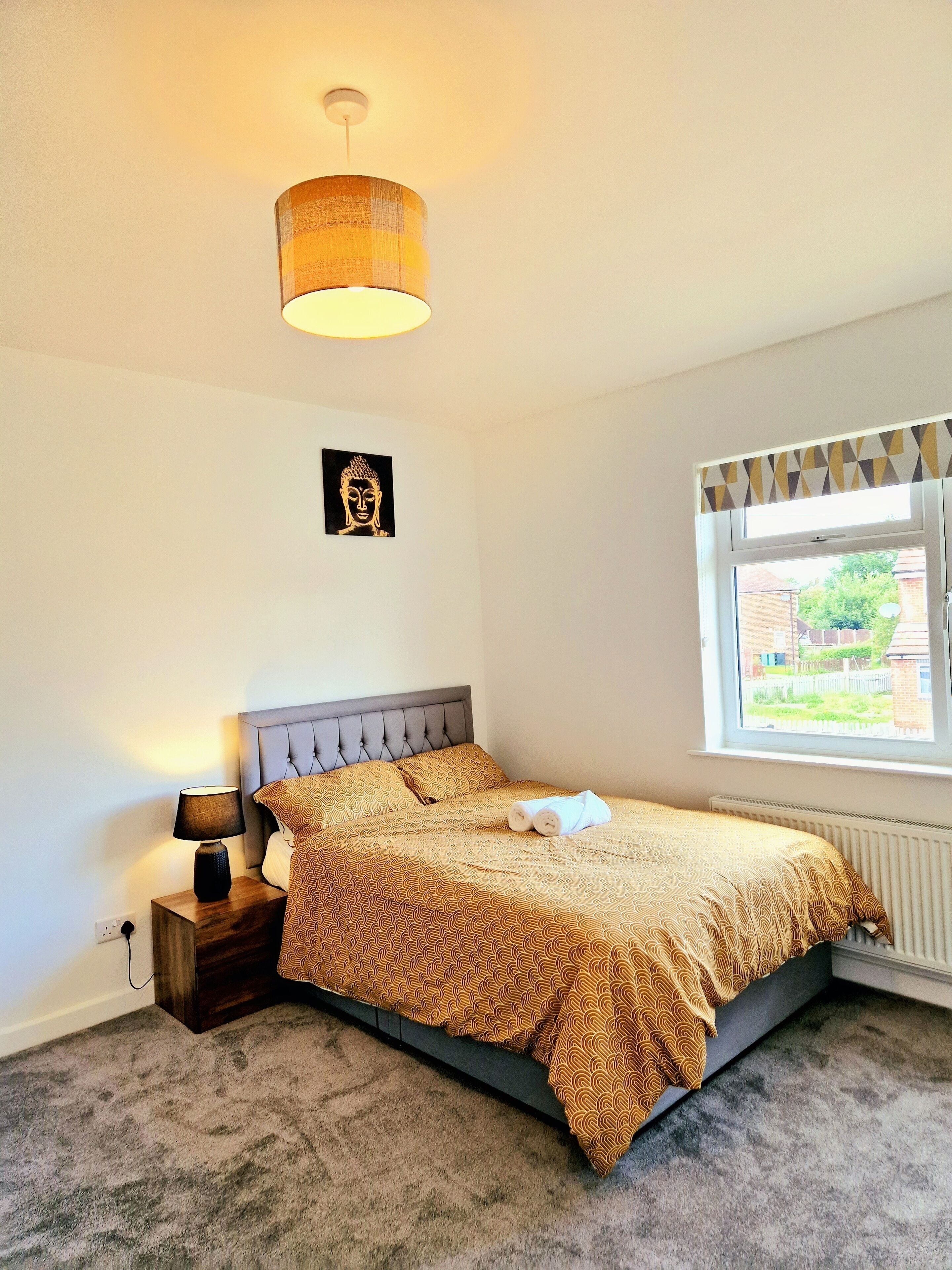 3 bedrooms, desk, free WiFi, bed sheets