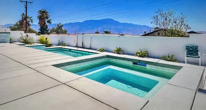 Spacious Home Stunning Sunset & Mountain Views Private Pool & Spa Family Fun