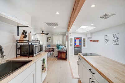 In the HEART of downtown Murphys!