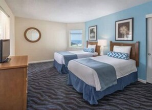 WiFi, bed sheets - Luxury 2BR Condo for Music Fests (Indio)